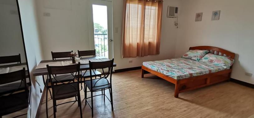 HUGE STUDIO @ Arezzo place Davao condominium Exterior foto